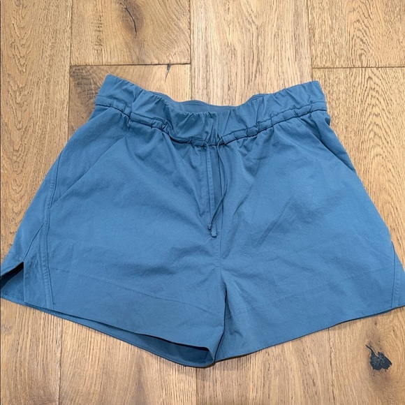 lululemon athletica Teal Athletic Shorts - Picture 1 of 3